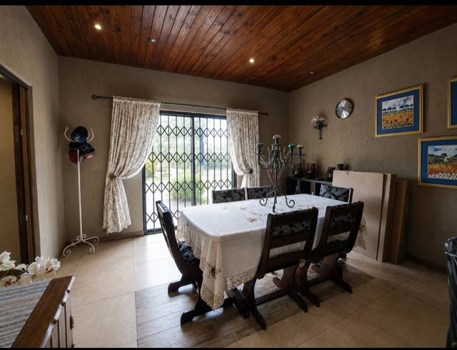3 BEDROOM HOUSE FOR SALE IN ROTHDENE